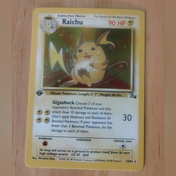LP WOTC 1999 1st Edition Holo Raichu 14/62 Fossil Pokemon Card - Picture 4 of 6